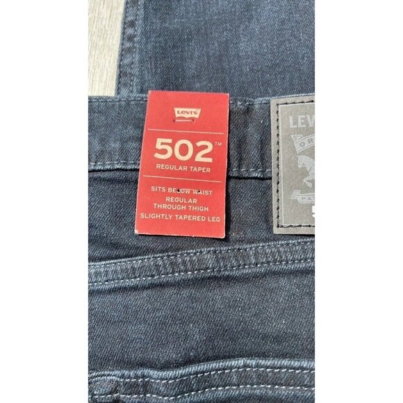 Levi's 502 Strauss Men's Tapered leg Navy Irregular Jeans Size W36 L30 - Picture 3 of 14